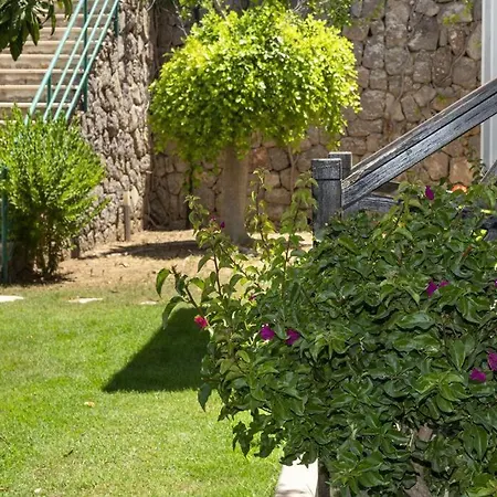 Charming House With Sea View & Shared Pool In בודרום